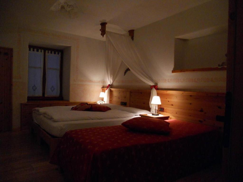 Hotel Garni Salvanel カヴァレーゼ 部屋 写真